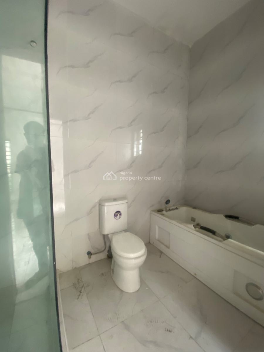 Lovely 4bedroom in a Good Estate with Gud Light, Beside Emerald Est,mobile Road Ilaje, Lekki, Lagos, Terraced Duplex for Sale