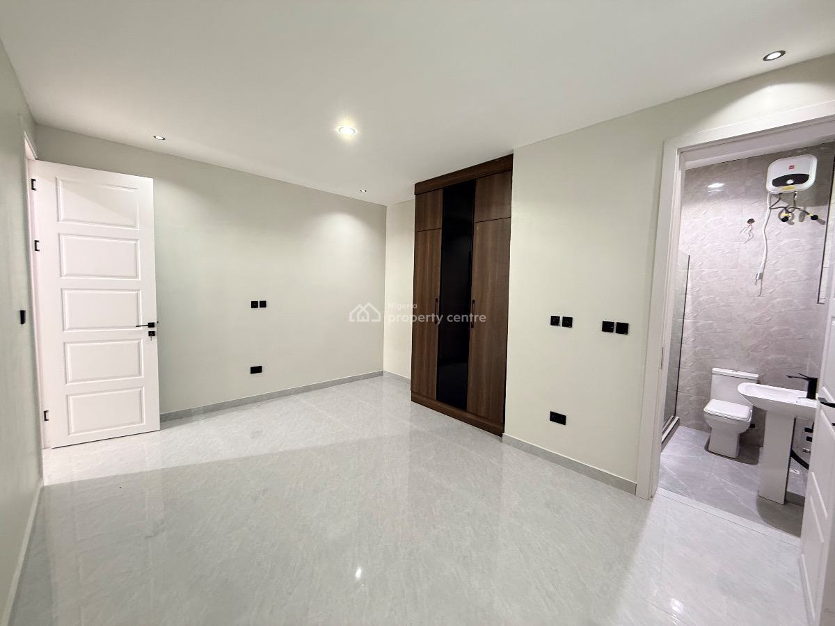 Ultra-luxury 5-bedroom Smart Home with Pool, Gym & Rooftop, Orchid Road, Lekki, Lagos, Detached Duplex for Sale