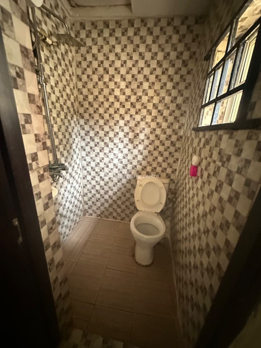 Two Bedroom Apartment, 3rd Avenue War College, Gwarinpa, Abuja, Flat / Apartment for Rent