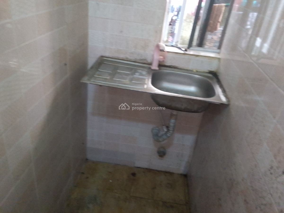 Spacious Luxury Selfcon with Excellent Features, Alasela Estate Rd, Ogombo, Ajah, Lagos, Self Contain (single Rooms) for Rent