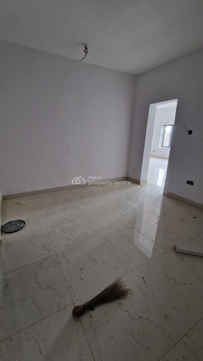 Exquisitely Finished 4-bedroom Semi-detached Duplex, Kolapo Ishola Gra, Akobo, Ibadan, Oyo, Semi-detached Duplex for Sale