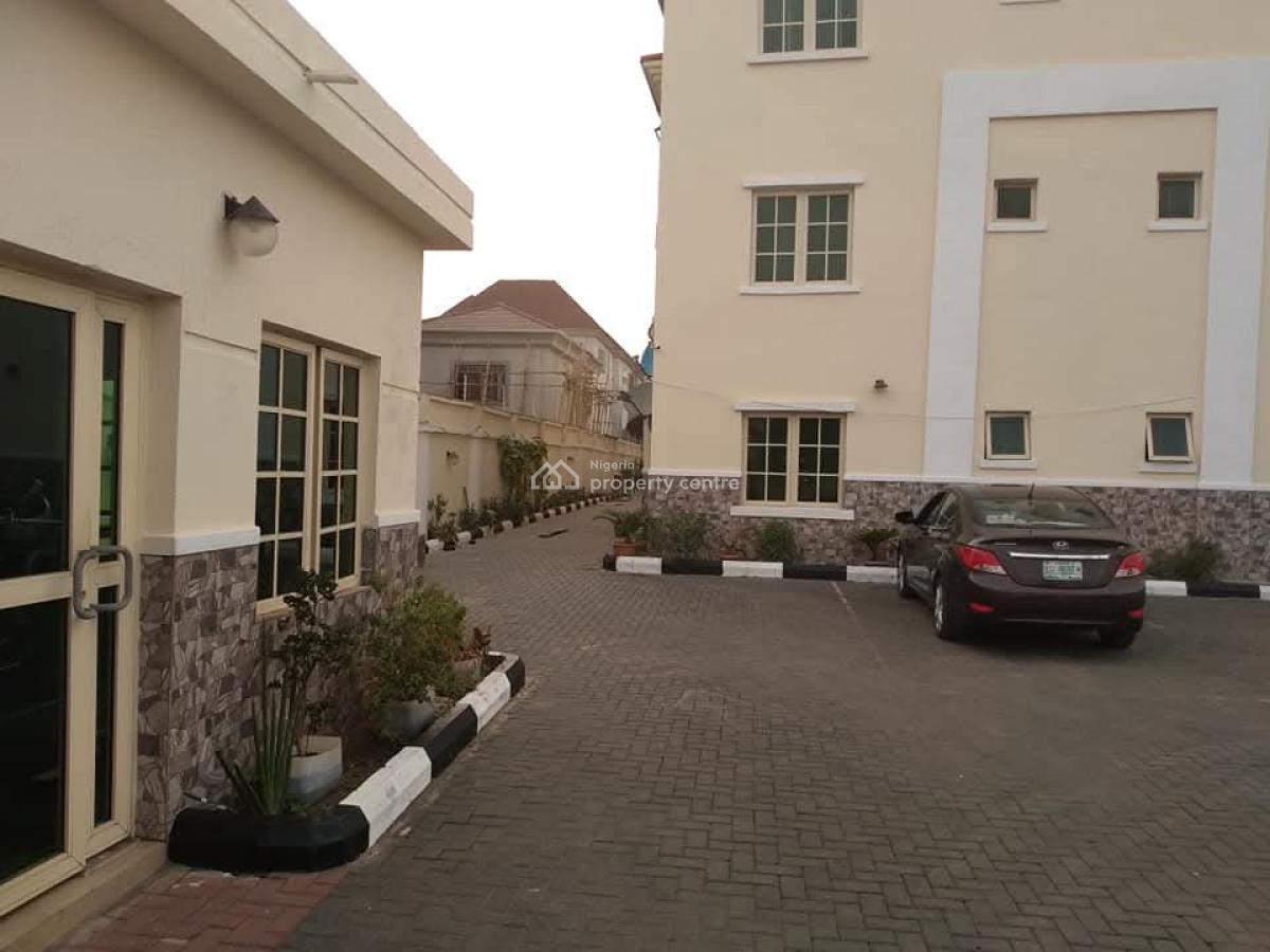 Serviced 3 Bedroom(all Ensuite) Flat with Bq, Fani Kayode Street, Ikeja Gra, Ikeja, Lagos, Flat / Apartment for Rent