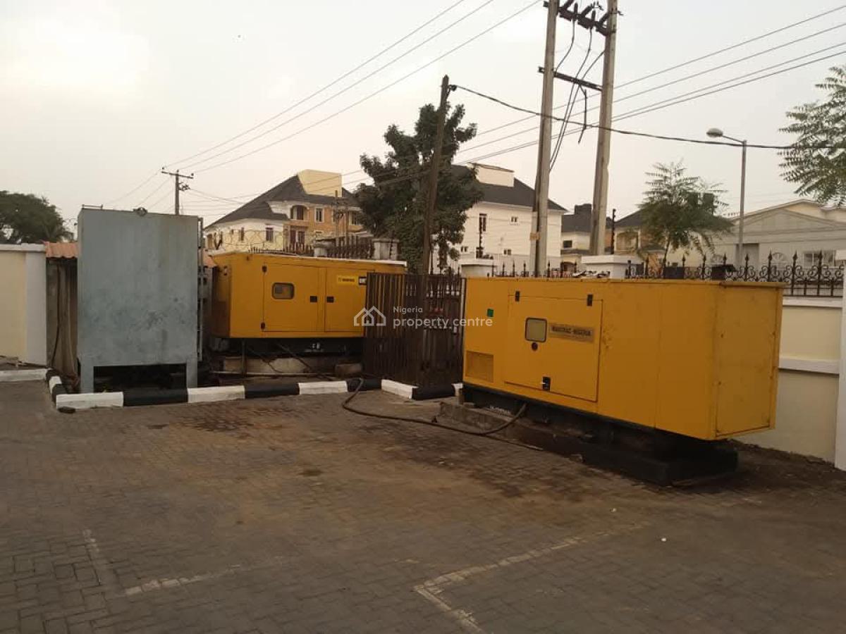 Serviced 3 Bedroom(all Ensuite) Flat with Bq, Fani Kayode Street, Ikeja Gra, Ikeja, Lagos, Flat / Apartment for Rent