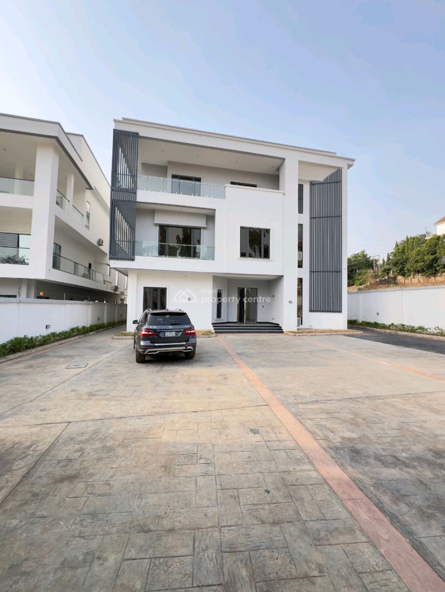 Massive 8 Bedrooms  House, Asokoro District, Abuja, House for Rent