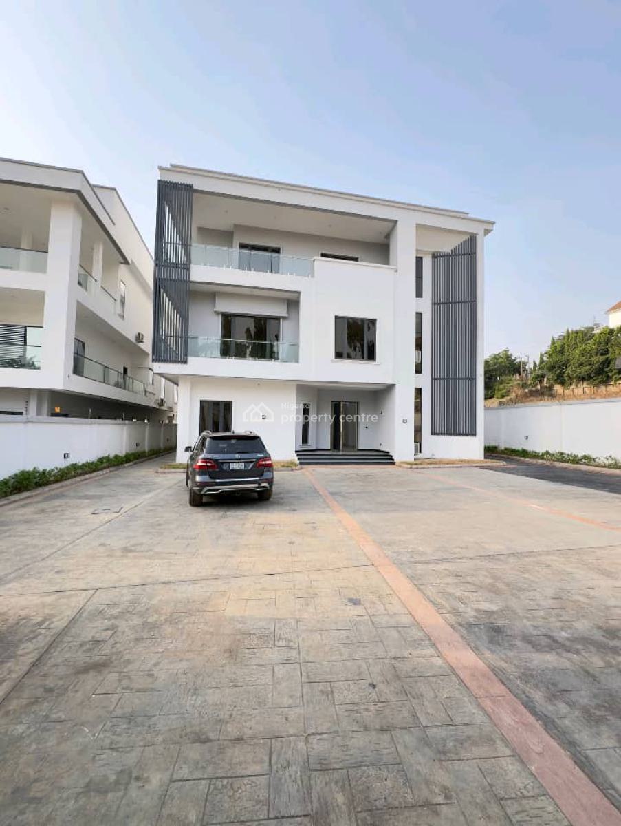 Massive 8 Bedrooms  House, Asokoro District, Abuja, House for Rent