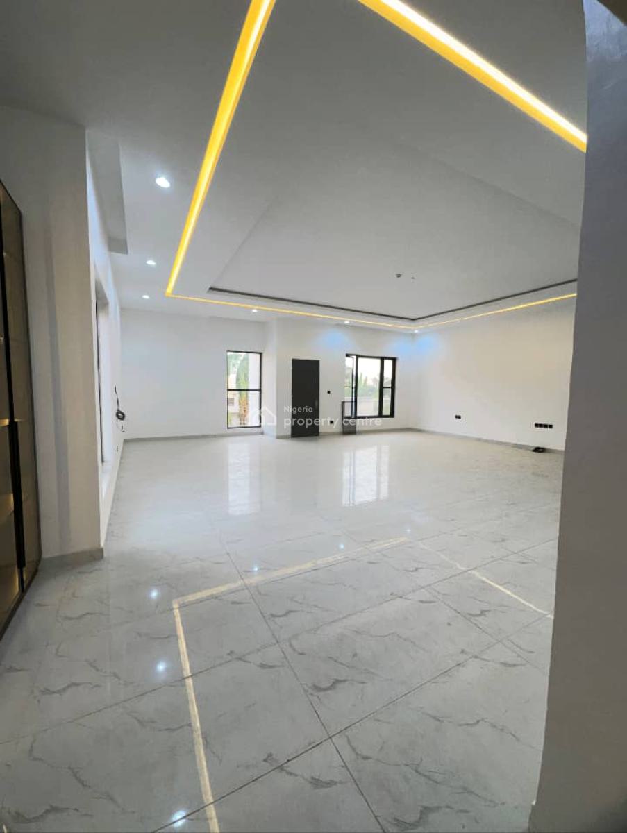 Massive 8 Bedrooms  House, Asokoro District, Abuja, House for Rent