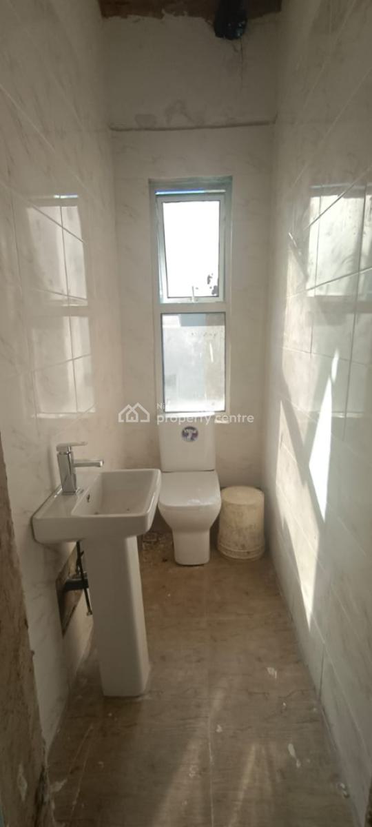 Newly Built 4-storey  Commercial Building, Comprising Five(5) Floors, Off Admiralty, Lekki, Lagos, Office Space for Rent