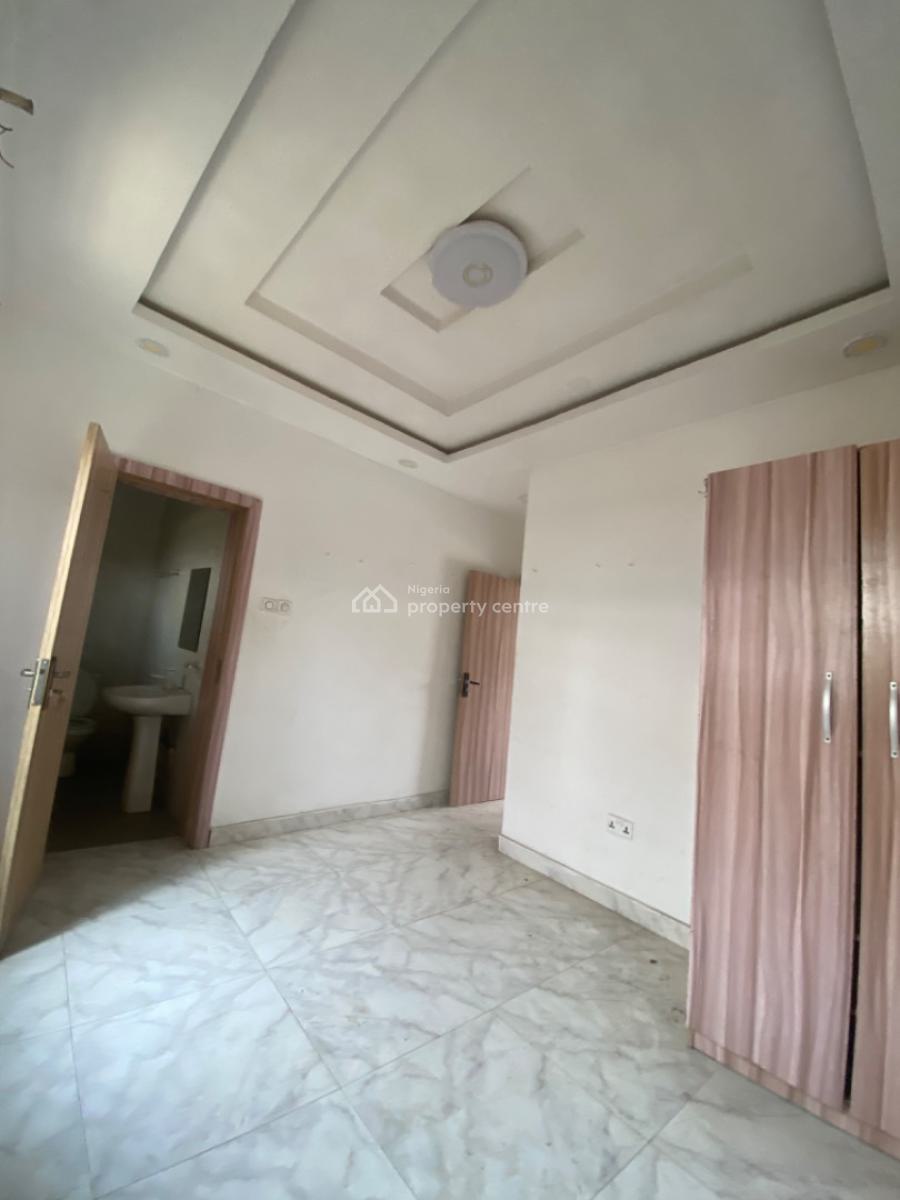 an Executive One Bedroom Flat, Thera Estate Besides Blenco Mall Sangotedo Ajah, Lekki, Lagos, Mini Flat (room and Parlour) for Rent