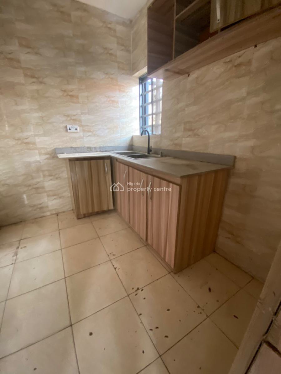 an Executive One Bedroom Flat, Thera Estate Besides Blenco Mall Sangotedo Ajah, Lekki, Lagos, Mini Flat (room and Parlour) for Rent