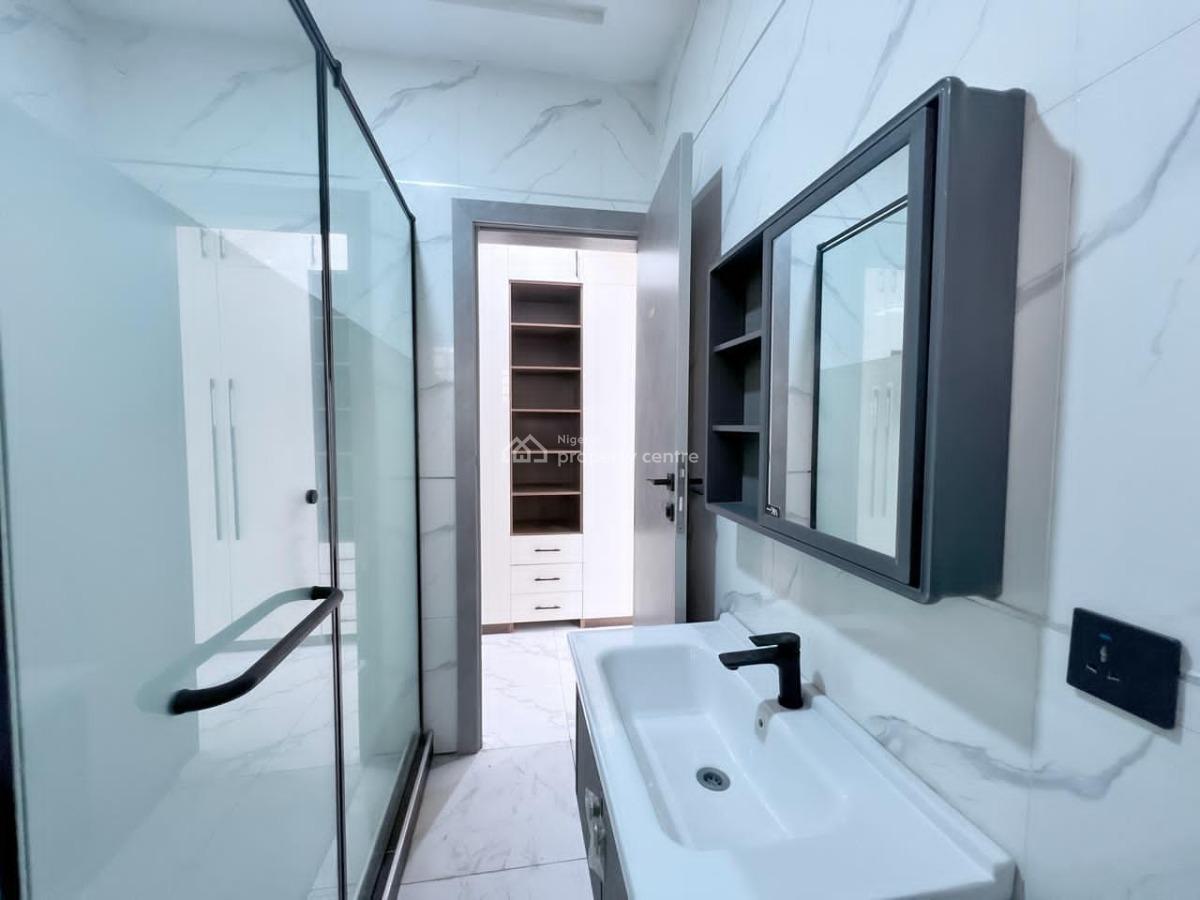 *  *4-bedroom(corner Piece) Terrace House with Exclusive Compound, Lekki Lagos, Lekki, Lagos, Terraced Duplex for Sale