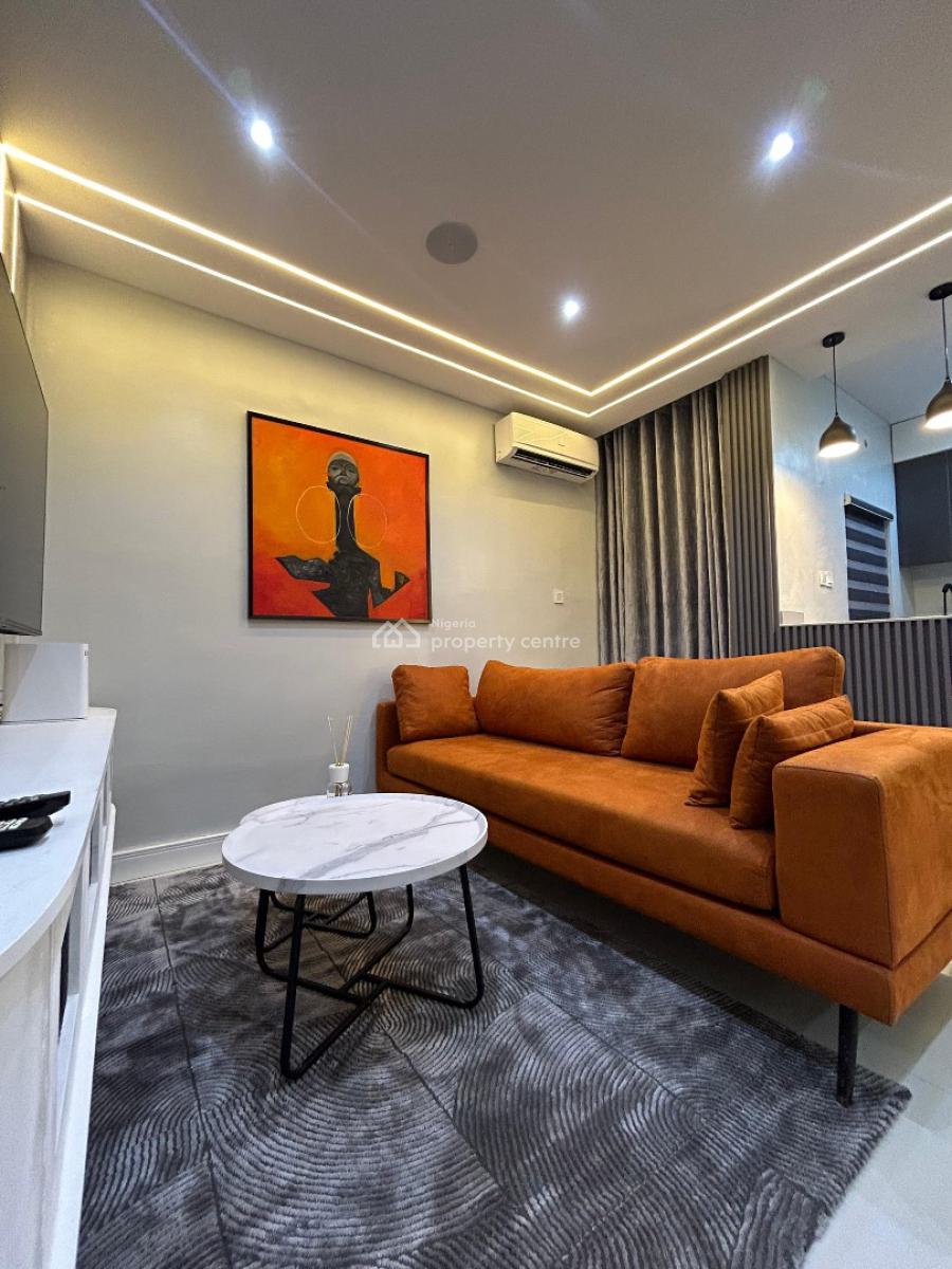 🟫 Olivine: Cozy 1 Bedroom Unit with Balcony & a Ps5 Console, Lekki Phase 1, Lekki, Lagos, Flat / Apartment Short Let