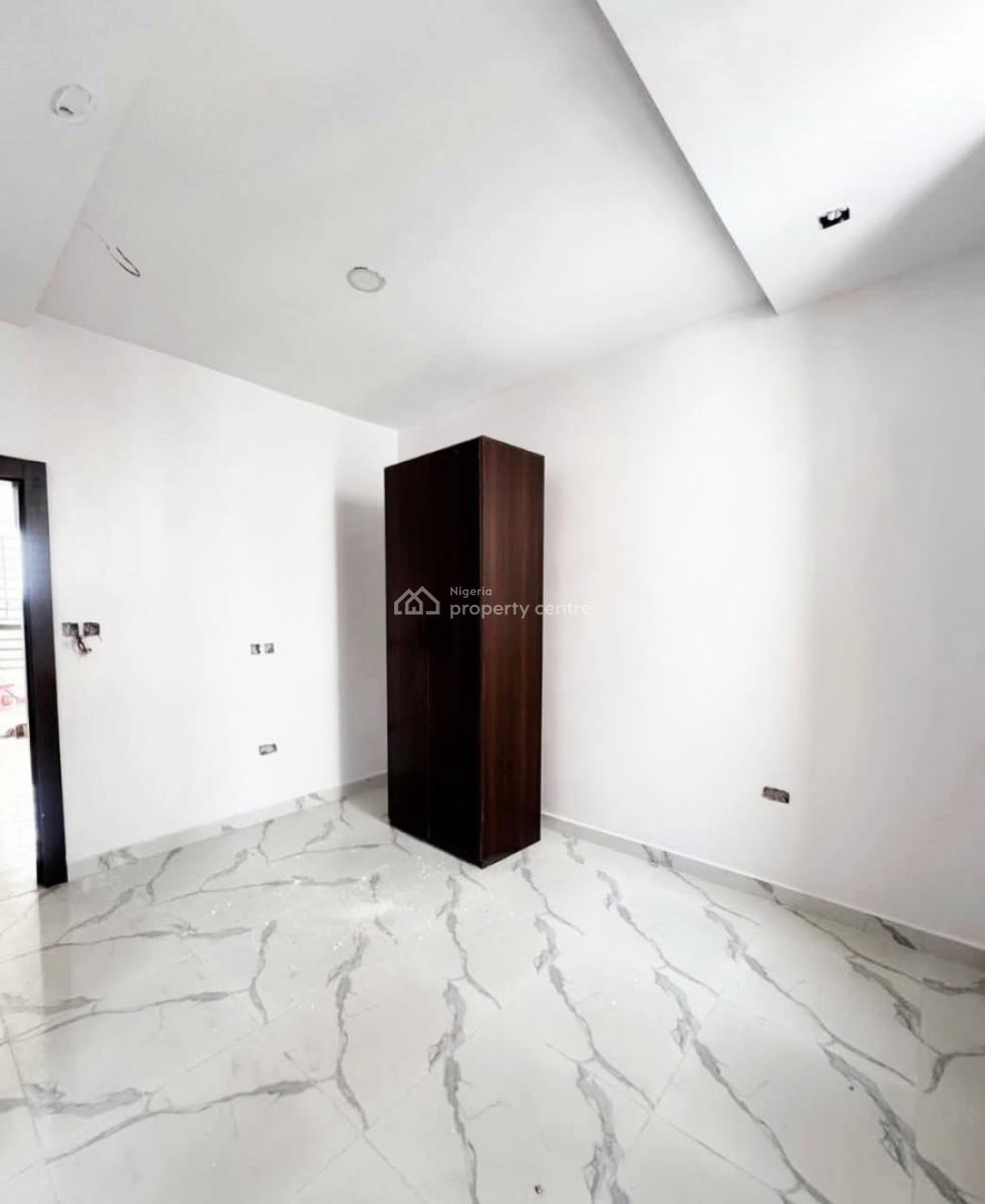 Brand New 3 Bedroom Apartment, Lekki Phase 1, Lekki, Lagos, Flat / Apartment for Rent