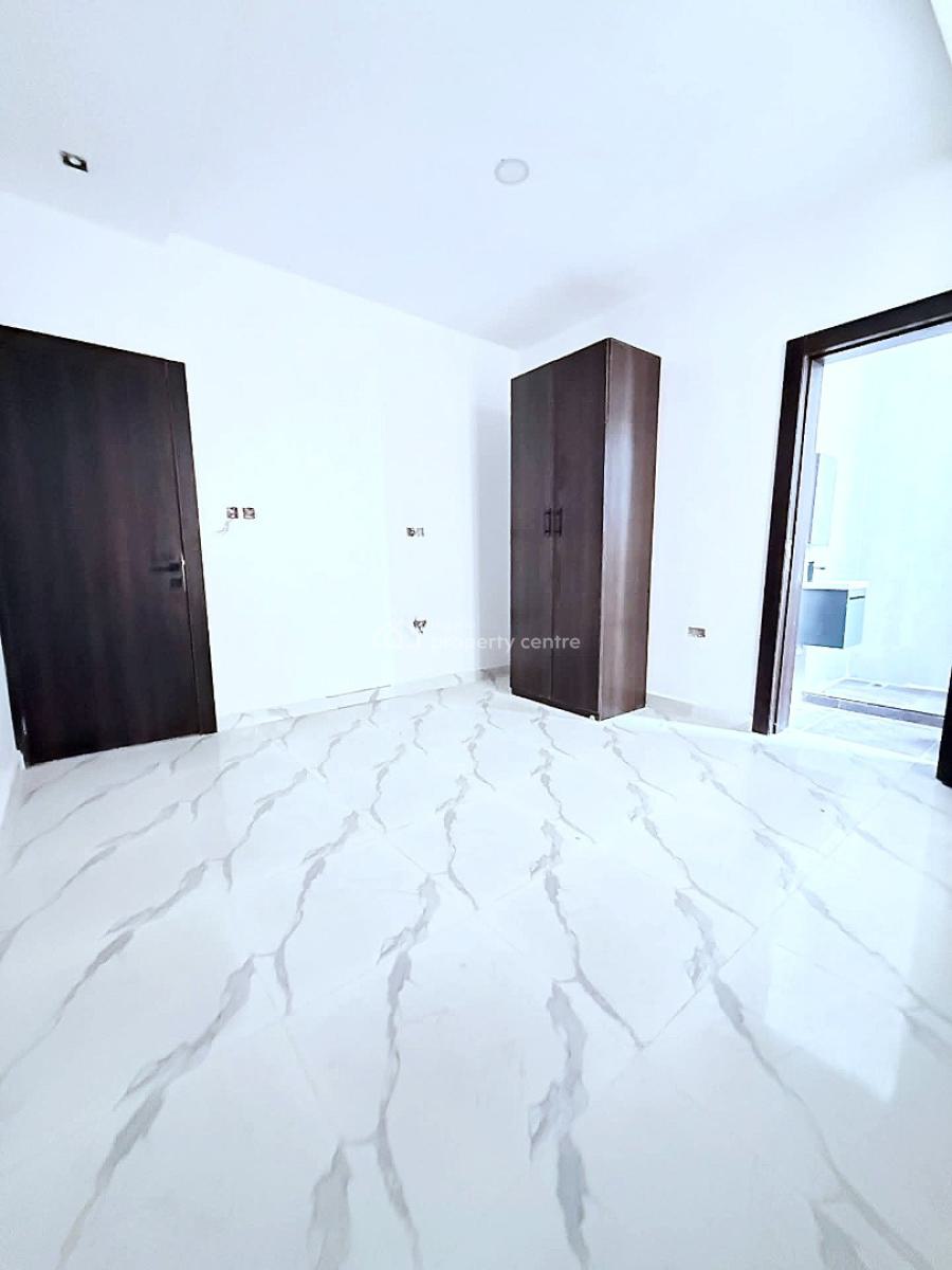 Brand New 3 Bedroom Apartment, Lekki Phase 1, Lekki, Lagos, Flat / Apartment for Rent