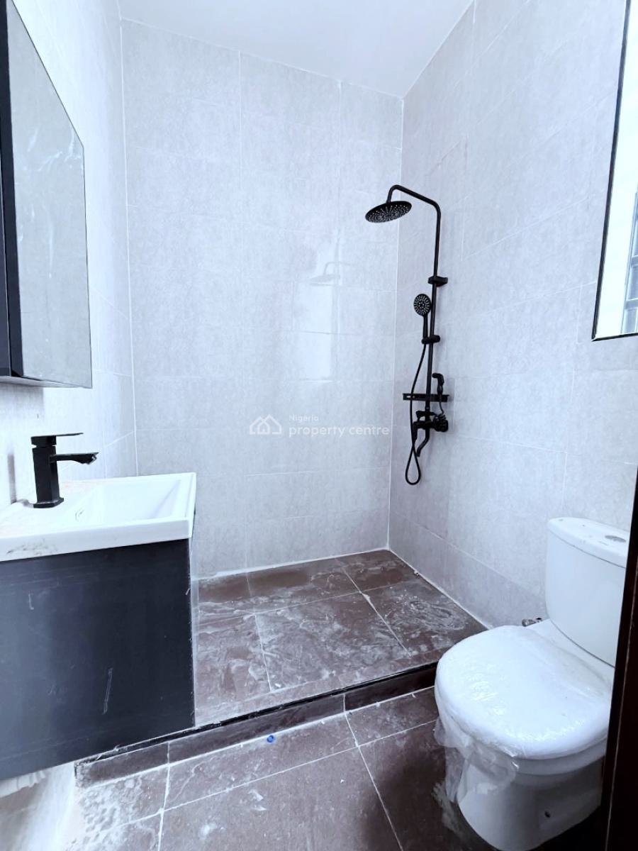 Brand New 3 Bedroom Apartment, Lekki Phase 1, Lekki, Lagos, Flat / Apartment for Rent