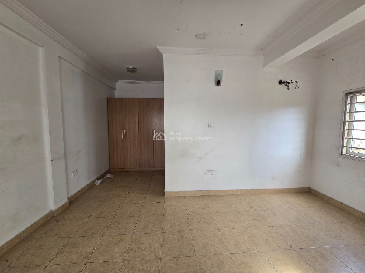 Nicely Finished & Serviced 4 Bedroom Terrace Duplex with Bq, Lekki Right Hand Side, Lekki Phase 1, Lekki, Lagos, Terraced Duplex for Rent