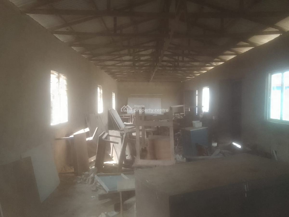 Spacious and Big Hall, Igbo-olomu Community Off Owutu Ishawo Road Via Agric Bus Stop, Isawo, Ikorodu, Lagos, Hall for Rent