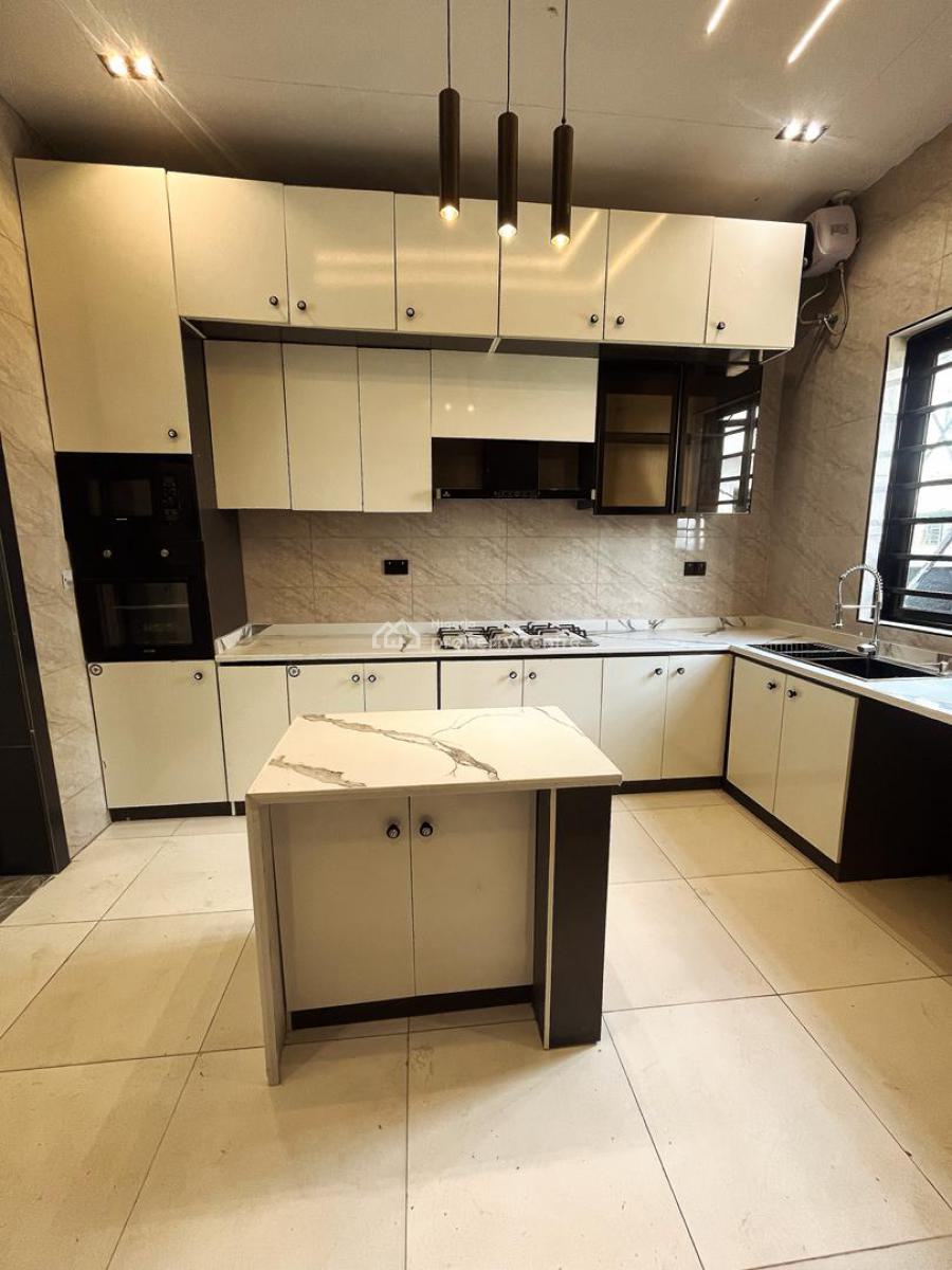 4 Bedroom Semi-detached House with Bq, Ikota, Lekki, Lagos, Semi-detached Duplex for Sale