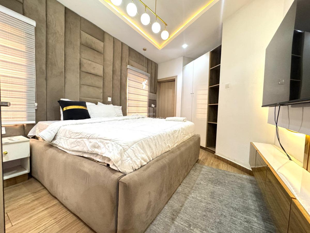 Brandnew  2bedroom Apartment with Pool and Elevator in a Secure Estate, Lekki Phase 1, Lekki, Lagos, Flat / Apartment Short Let