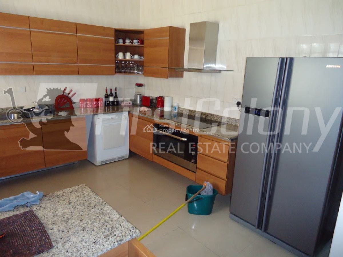 Ample 1 Bedroom Apartment with Great Facilities, Within Banana Estate, Banana Island, Ikoyi, Lagos, Flat / Apartment for Rent