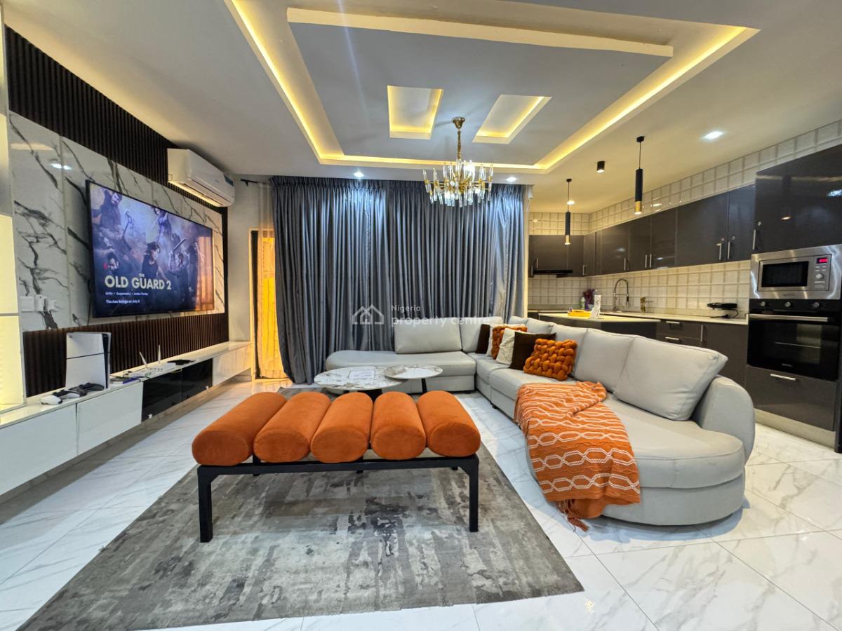 Brand New  1 Bedroom  Apartment with Pool in a Secure Estate, Lekki Phase 1, Lekki, Lagos, Flat / Apartment Short Let