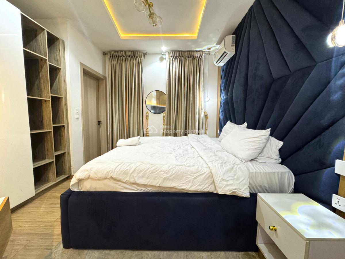 Brand New  1 Bedroom  Apartment with Pool in a Secure Estate, Lekki Phase 1, Lekki, Lagos, Flat / Apartment Short Let