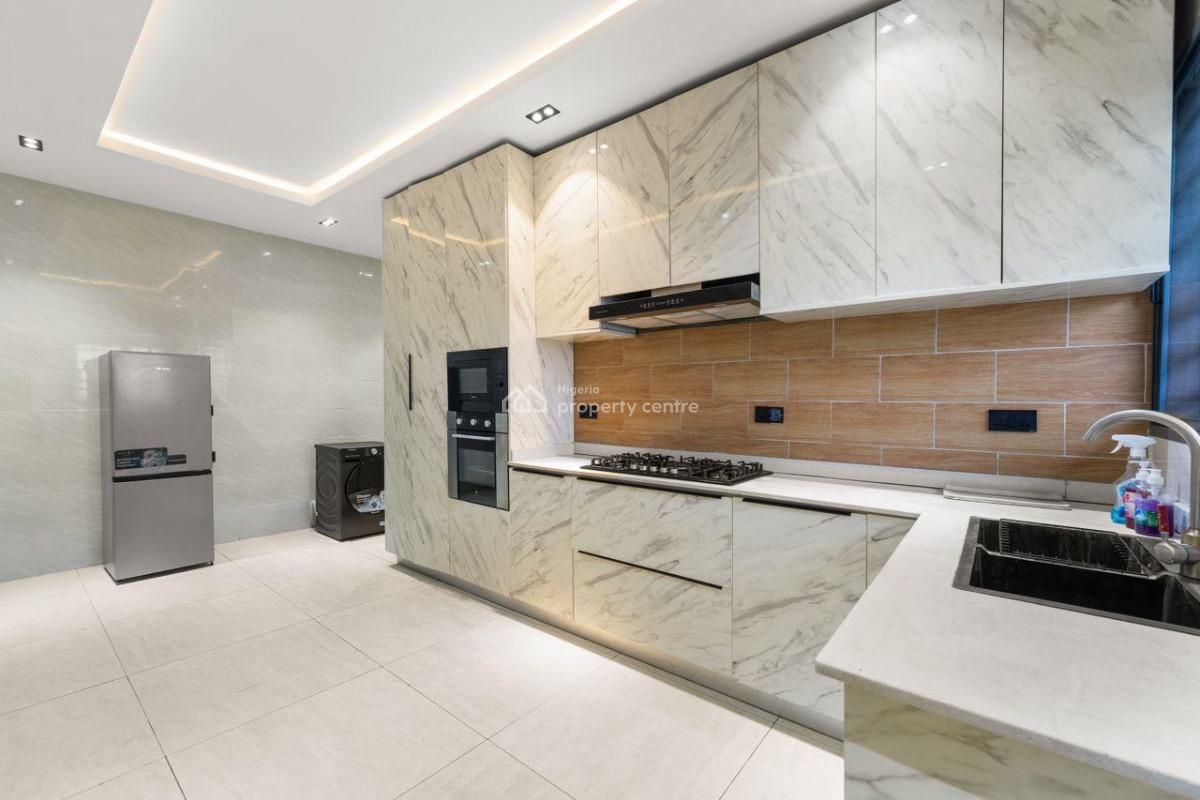 Brand New 1 Bedroom Maisonette with Ps5, Lekki Phase 1, Lekki, Lagos, Flat / Apartment Short Let