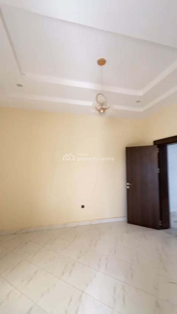 5 Bedroom Terraced Duplex, Gaduwa District, Gaduwa, Abuja, House for Sale