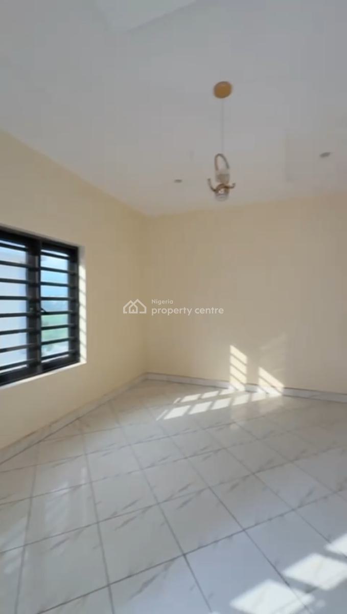 5 Bedroom Terraced Duplex, Gaduwa District, Gaduwa, Abuja, House for Sale