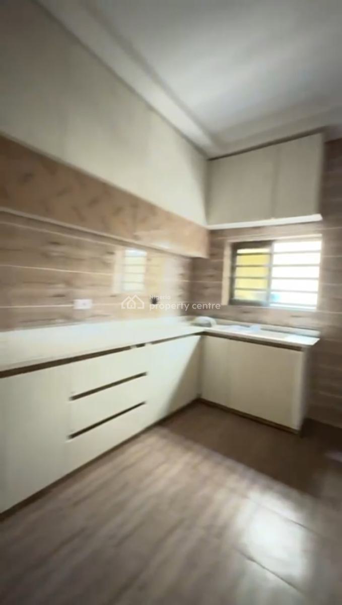 5 Bedroom Terraced Duplex, Gaduwa District, Gaduwa, Abuja, House for Sale