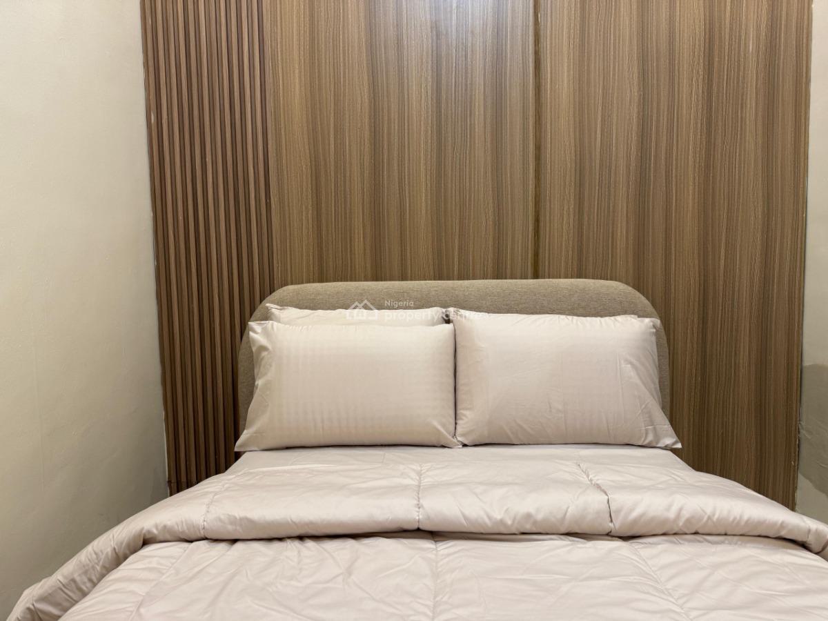 Luxury 2 Bedroom with Pool, Ps5, Snooker, Elevator in a Secure Estate, Ikate, Lekki, Lagos, Flat / Apartment Short Let