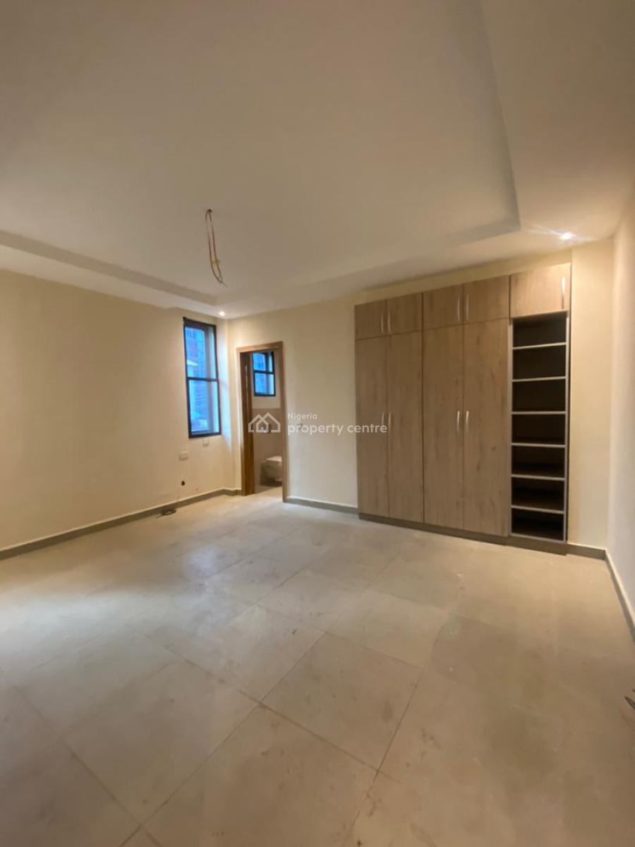 Luxury 3bedroom Apartment, Lekki Phase 1, Lekki, Lagos, Flat / Apartment for Sale
