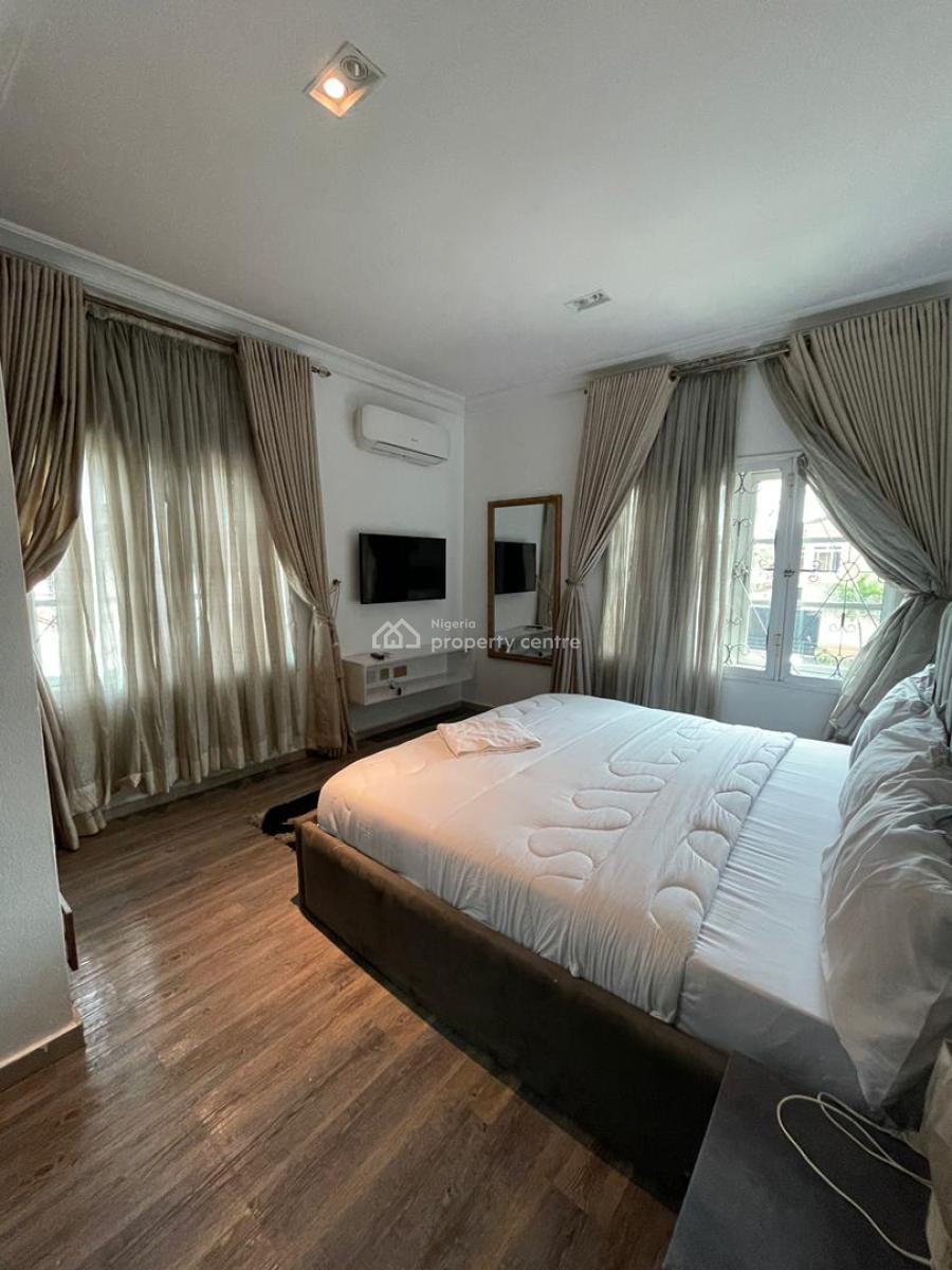 Furnished Luxury 3 Bedroom Apartment in a Serene Environment, Lekki Phase 1, Lekki Phase 1, Lekki, Lagos, Flat / Apartment for Rent