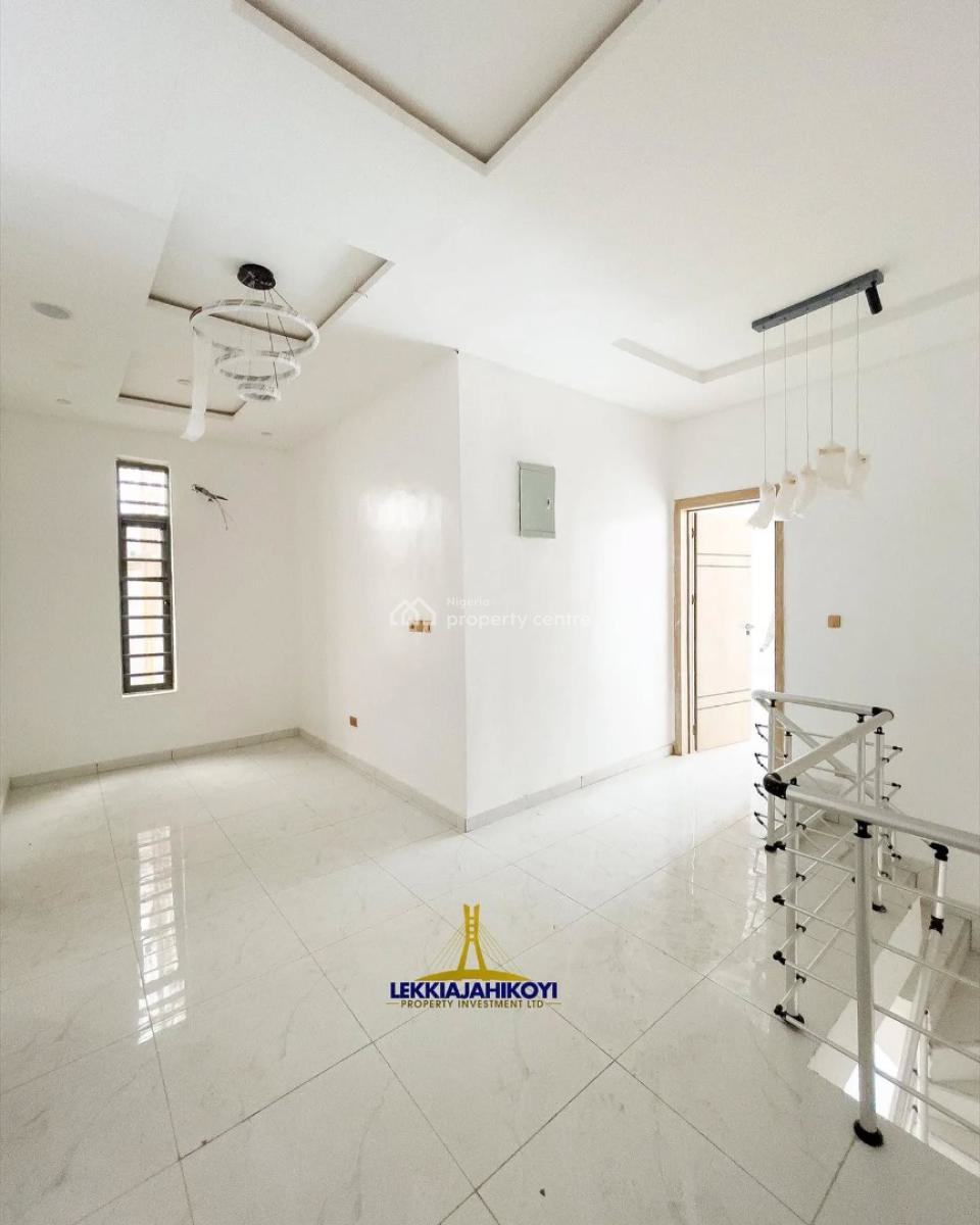 Brand New 4 Bedroom Semi Detached Duplex with En-suite Bedroom., Chevron, Lekki, Lagos, Semi-detached Duplex for Rent