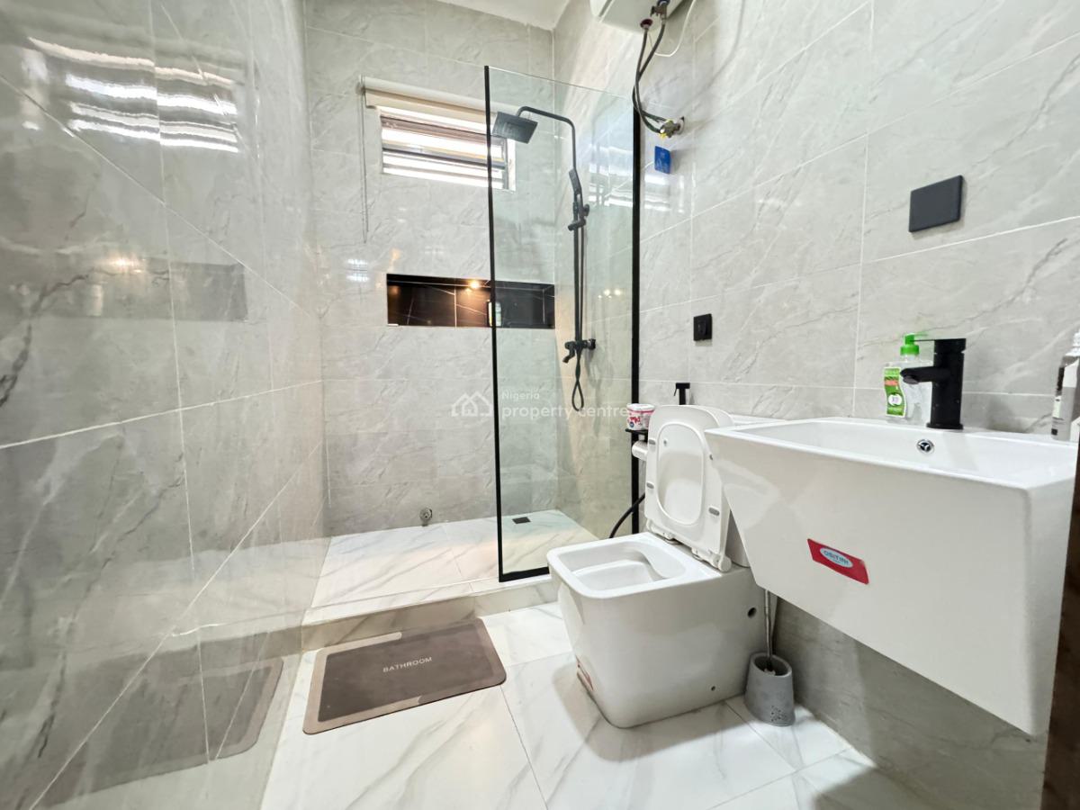 Luxury 1 Bedroom with Pool, Ps5, Snooker, Elevator in a Secure Estate, Ikate, Lekki, Lagos, Flat / Apartment Short Let