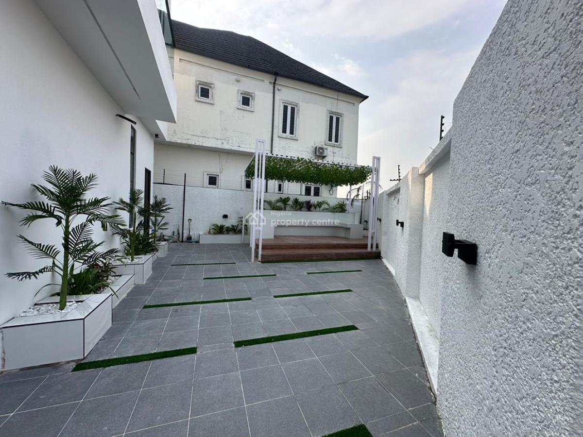5-bedroom Fully Detached Duplex with 2 Bq in Chevron, Lekki, Lagos, House for Sale