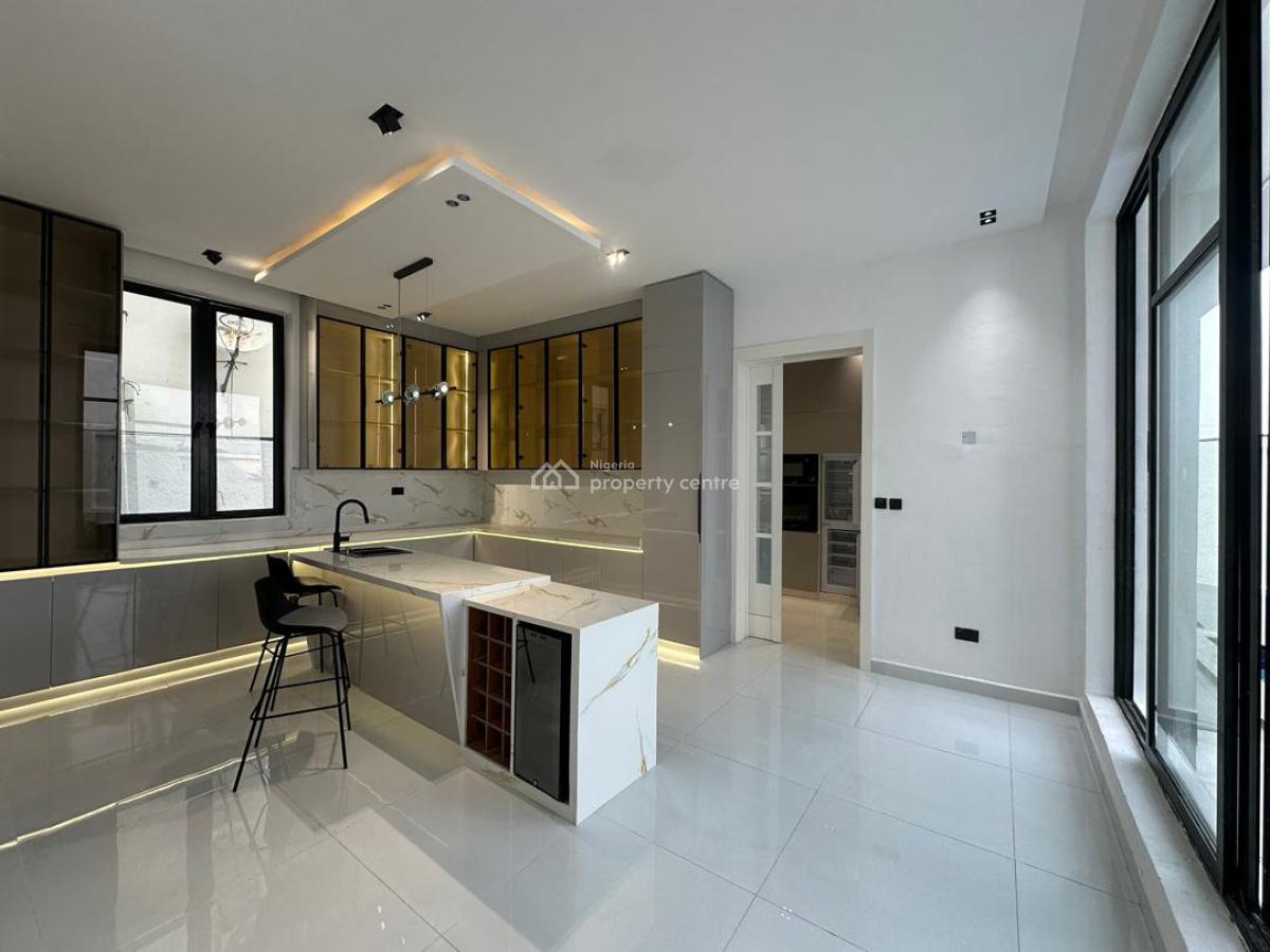 5-bedroom Fully Detached Duplex with 2 Bq in Chevron, Lekki, Lagos, House for Sale