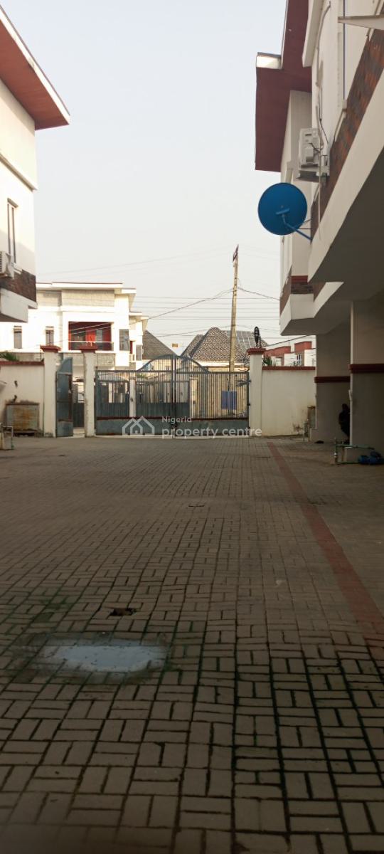 4 Bedroom Terrace Duplex ( Fully Furnished with Inverter), Ofunwa Vision, Van Daniel Estate, Orchid Road, Lekki Expressway, Lekki, Lagos, Terraced Duplex for Rent