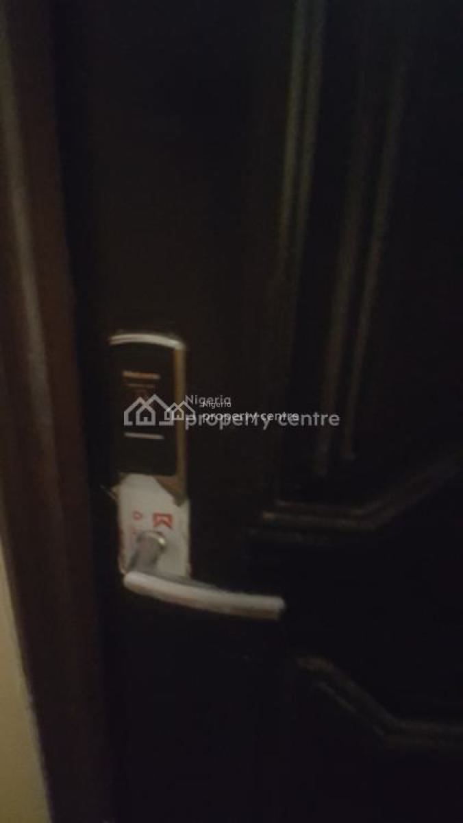 1 Bedroom Apartment, 65 Ajiran Road, Agungi, Lekki, Lagos, Flat / Apartment for Rent