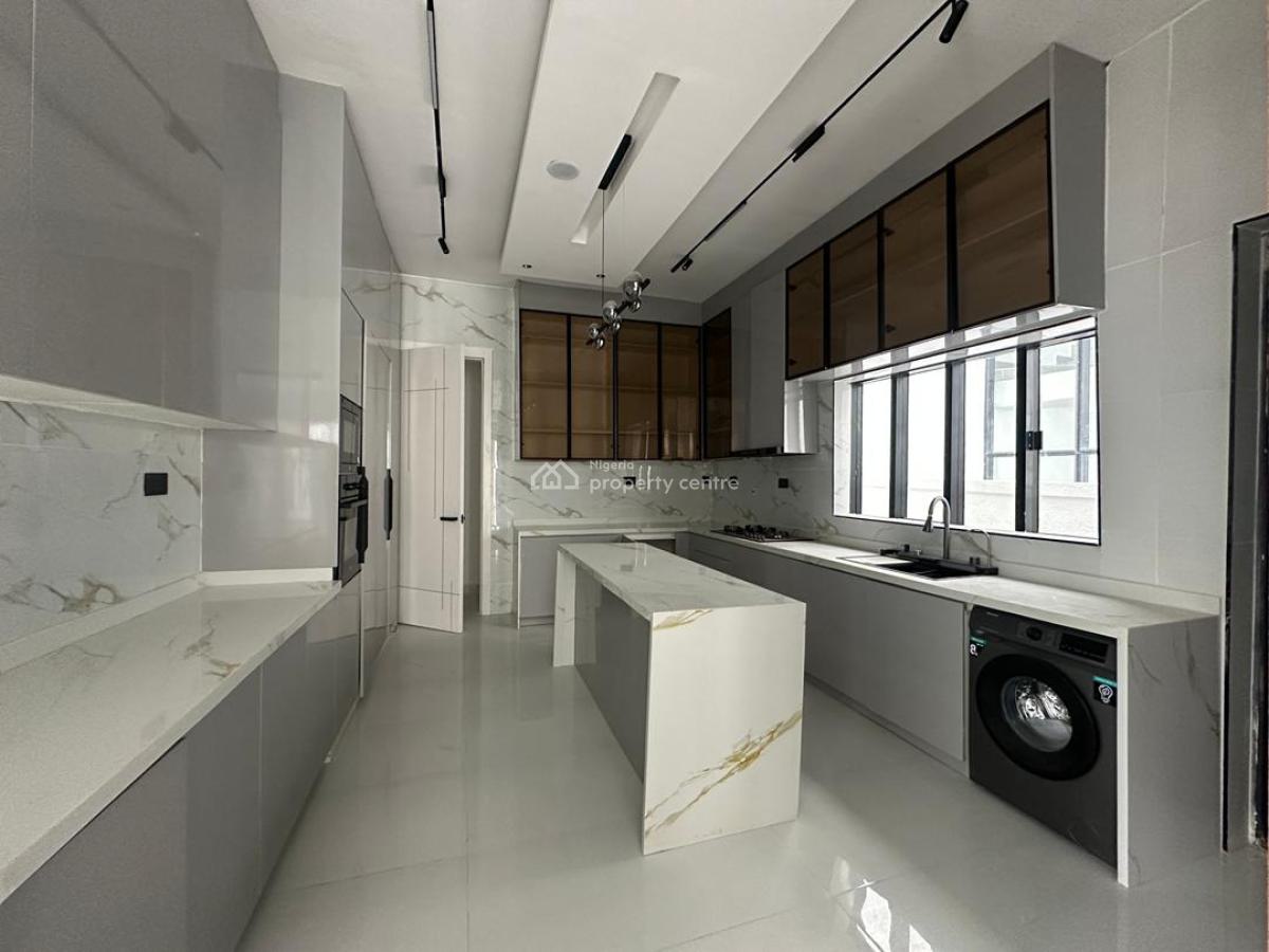 5-bedroom Fully Detached Duplex with 2 Bq, Lekki, Lagos, Detached Duplex for Sale