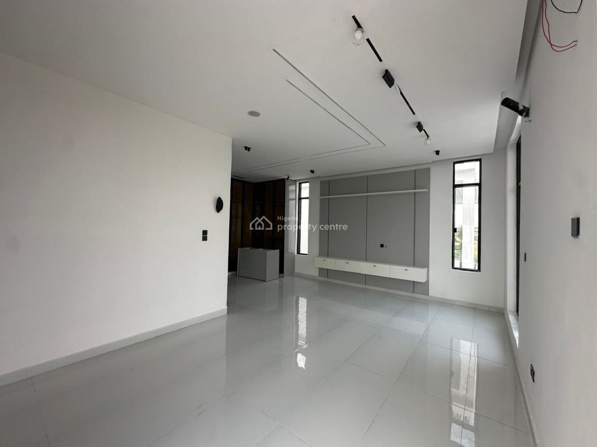 5-bedroom Fully Detached Duplex with 2 Bq, Lekki, Lagos, Detached Duplex for Sale