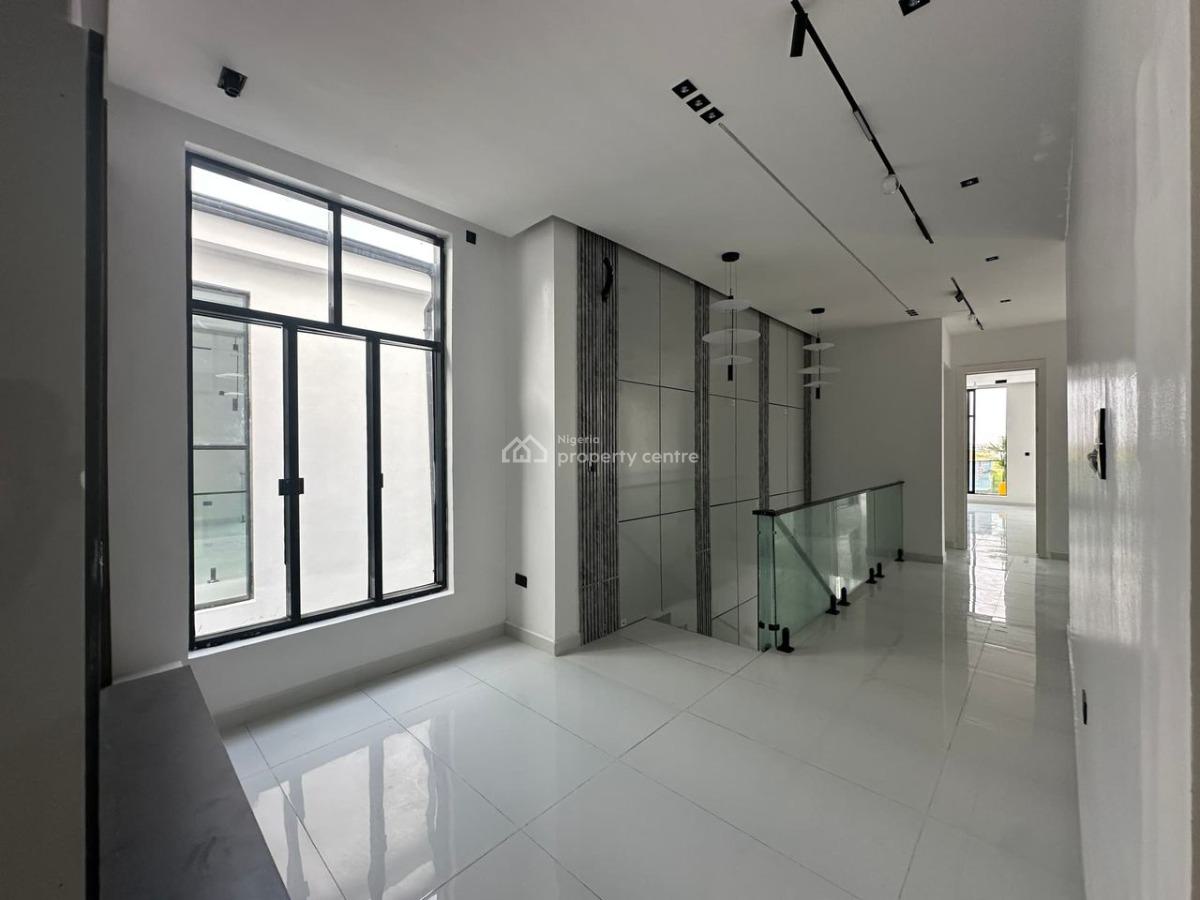5-bedroom Fully Detached Duplex with 2 Bq, Lekki, Lagos, Detached Duplex for Sale