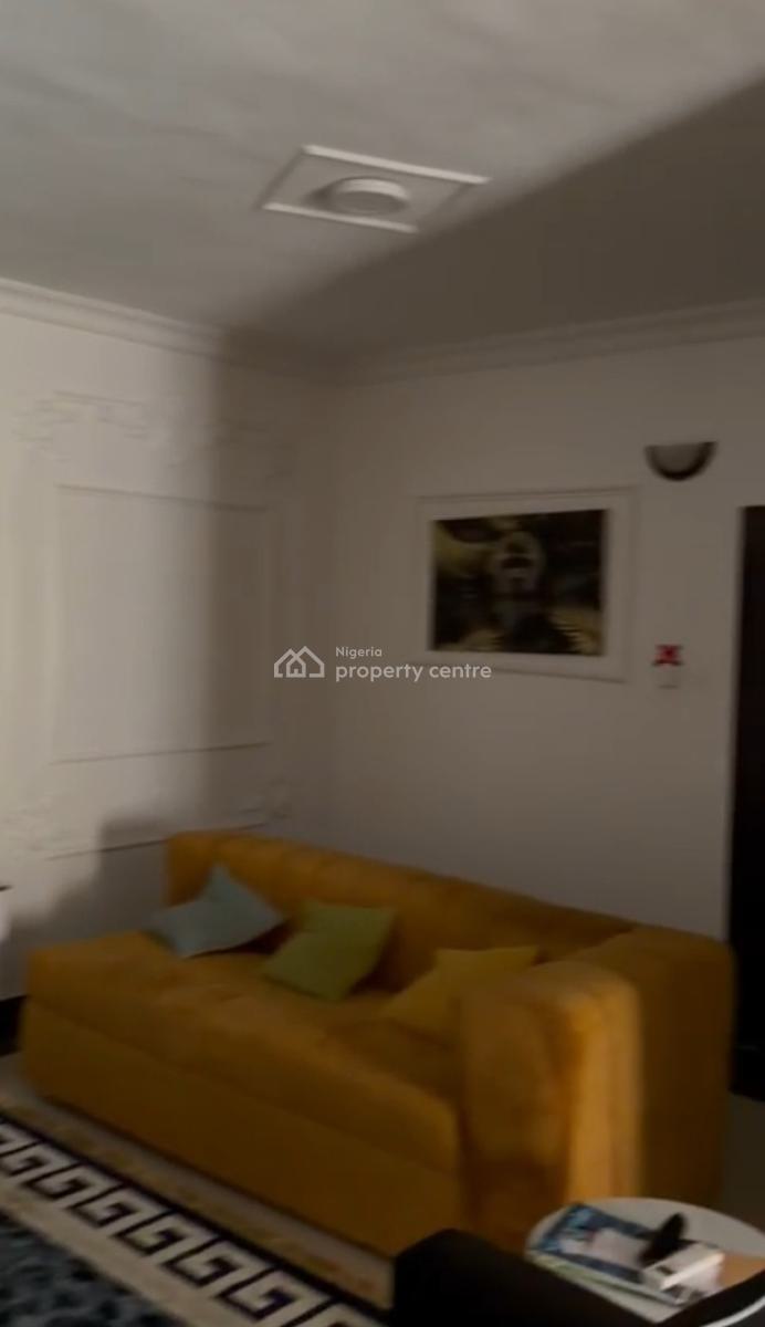 Distress Luxury 2 Bedrooms Flat Serviced Apartment, Horizon 1 Estate, Kusela Road (by Chisco), Ikate Elegushi, Lekki, Lagos, Flat / Apartment for Sale