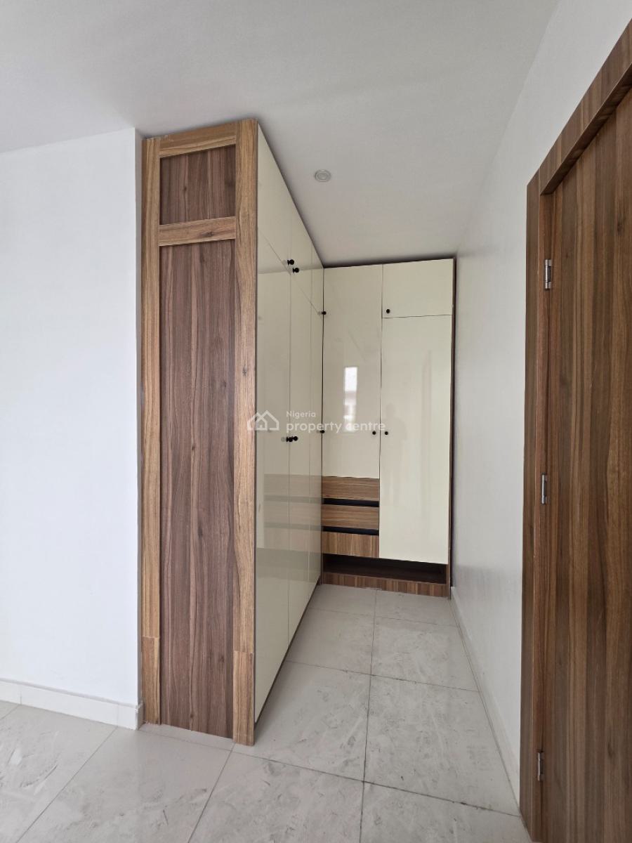 Luxury 2 Bedroom Apartment with Elevator, Lekki Right Side, Lekki Phase 1, Lekki, Lagos, Flat / Apartment for Sale