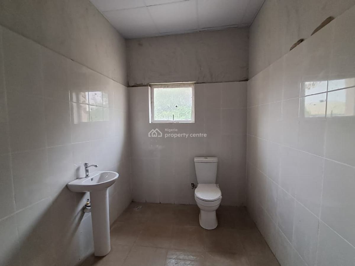 Strategically Located 4 Bedroom Semi-detached Duplex with a Bq, Eleganza Garden Opposite Vgc, Lekki, Lagos, Semi-detached Duplex for Rent