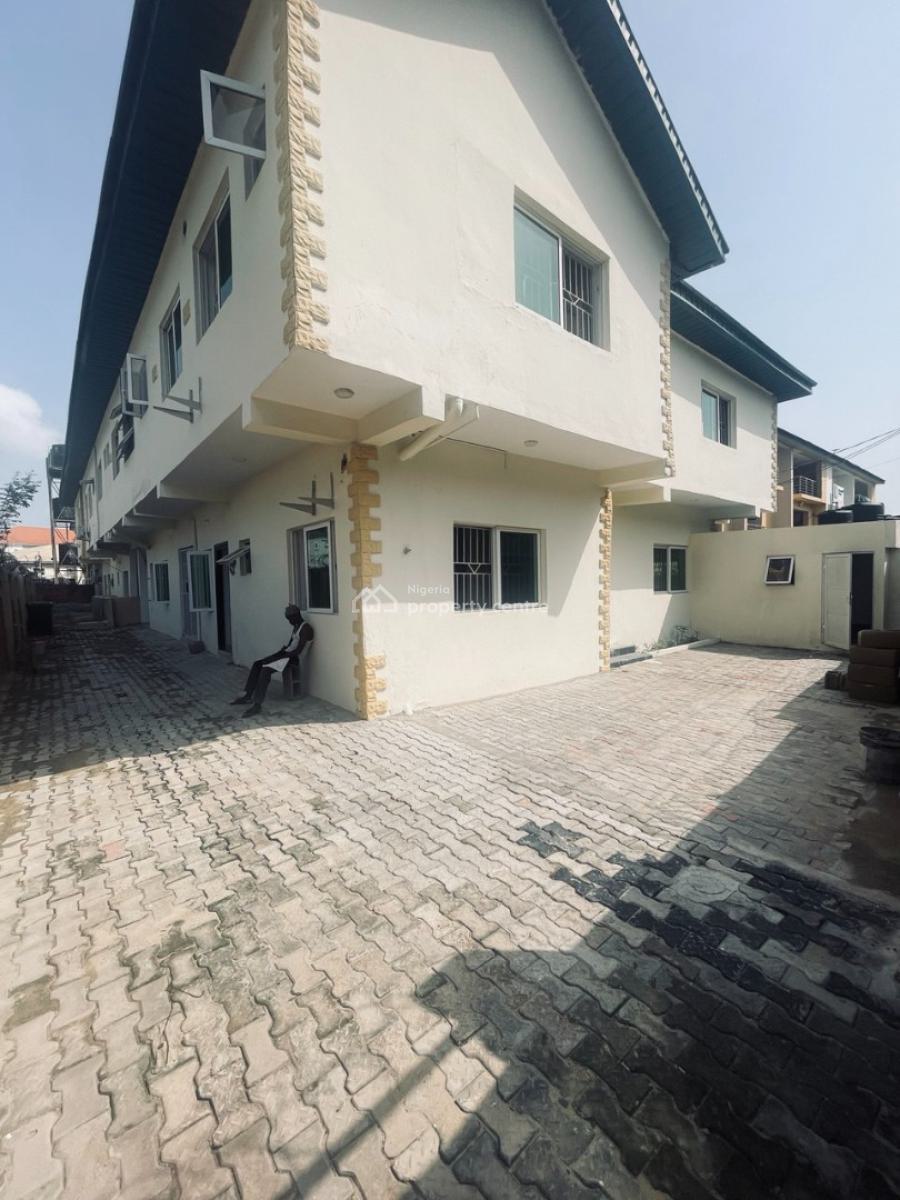 Mini Flat, 65 Ajiran Road, Agungi, Lekki, Lagos, Flat / Apartment for Rent