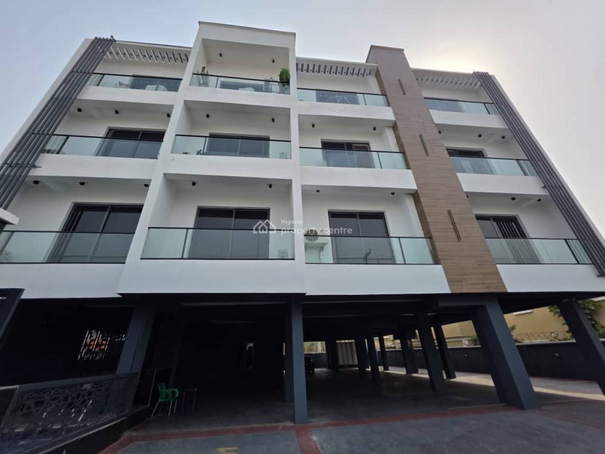 Luxury 3 Bedroom Apartment, Off Adebayo Doherty, Lekki Phase 1, Lekki, Lagos, Flat / Apartment for Sale