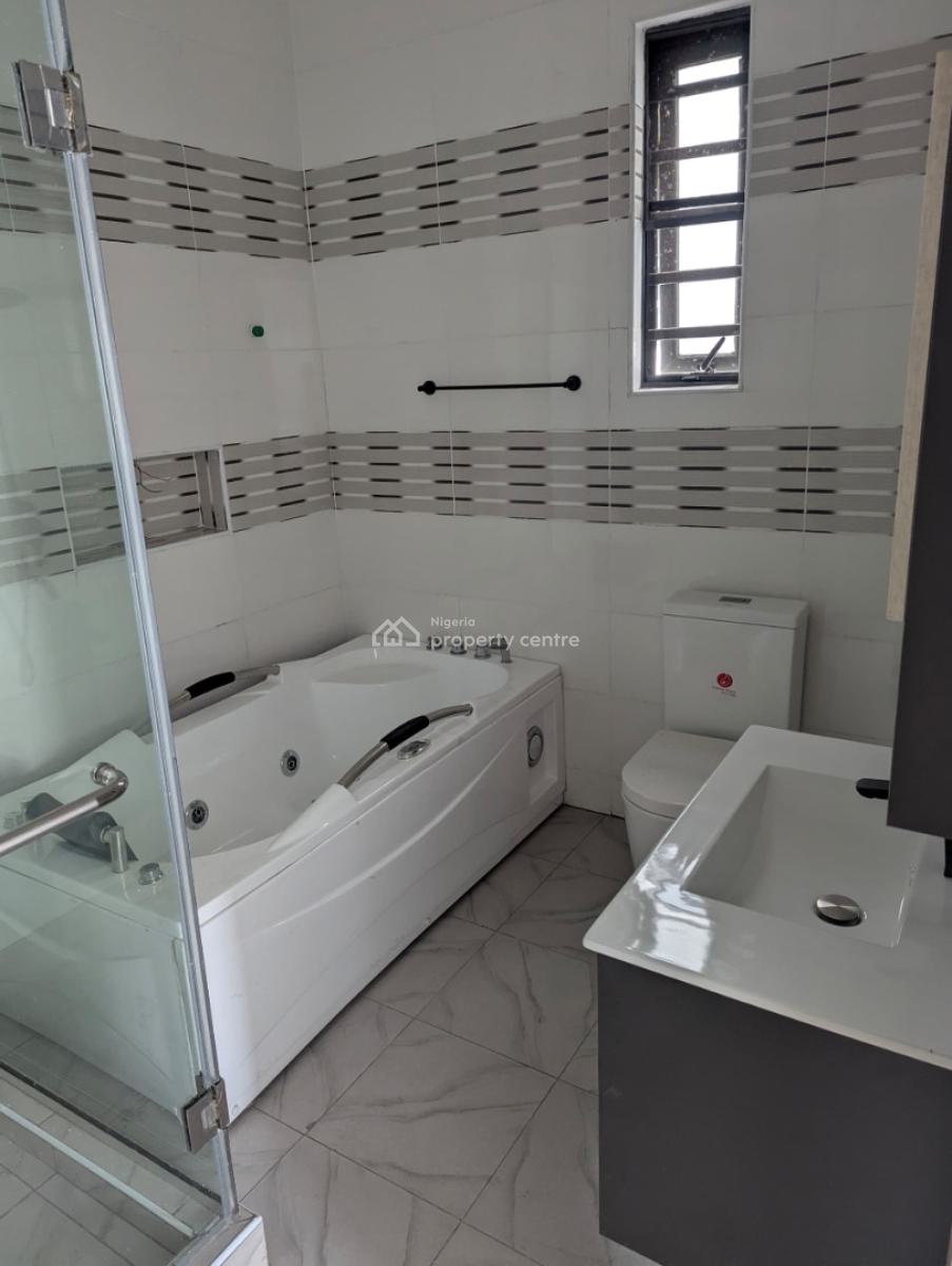 Close to The High Way 4-bedroom Peaceful Home with Bq, Chevron Alternative Route, Lekki Expressway, Lekki, Lagos, Semi-detached Duplex for Rent