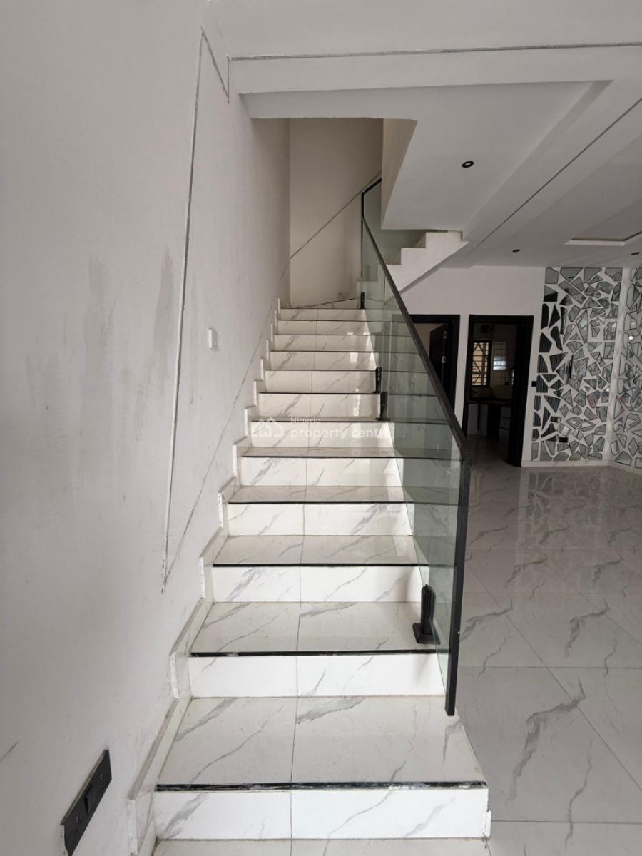 3 Bedrooms Semi-detached Duplex, Ikota Estate, Ikota, Lekki, Lagos, Semi-detached Duplex for Sale