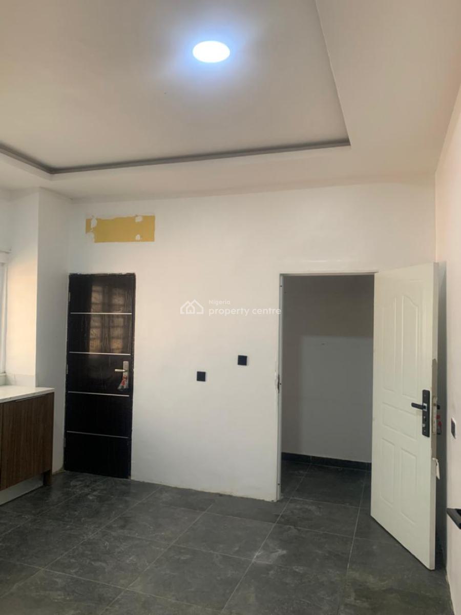 Serviced 3 Bedroom Apartment with Bq, Ikate, Lekki, Lagos, Flat / Apartment for Rent