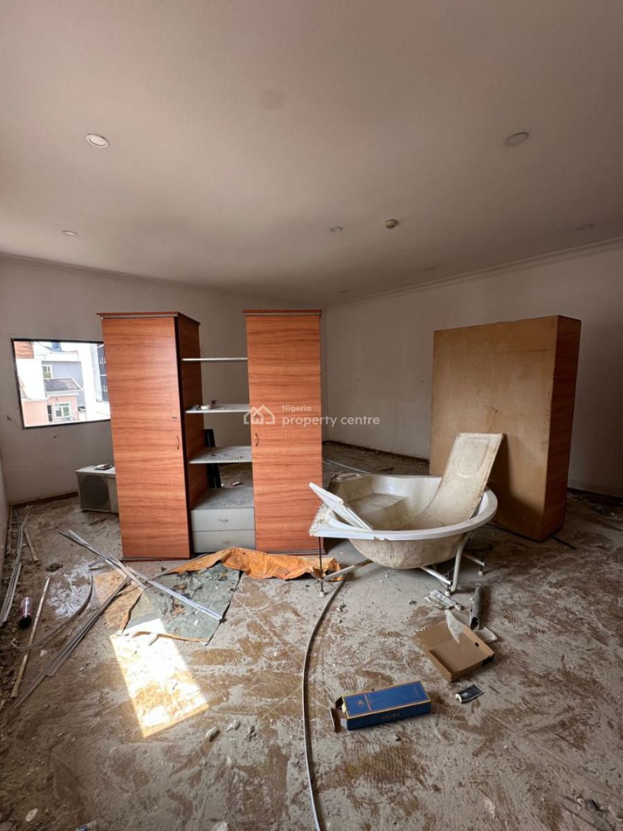 Newly Renovated Spacious Three-bedroom Apartment with Bq, Parkview, Ikoyi, Lagos, Flat / Apartment for Rent